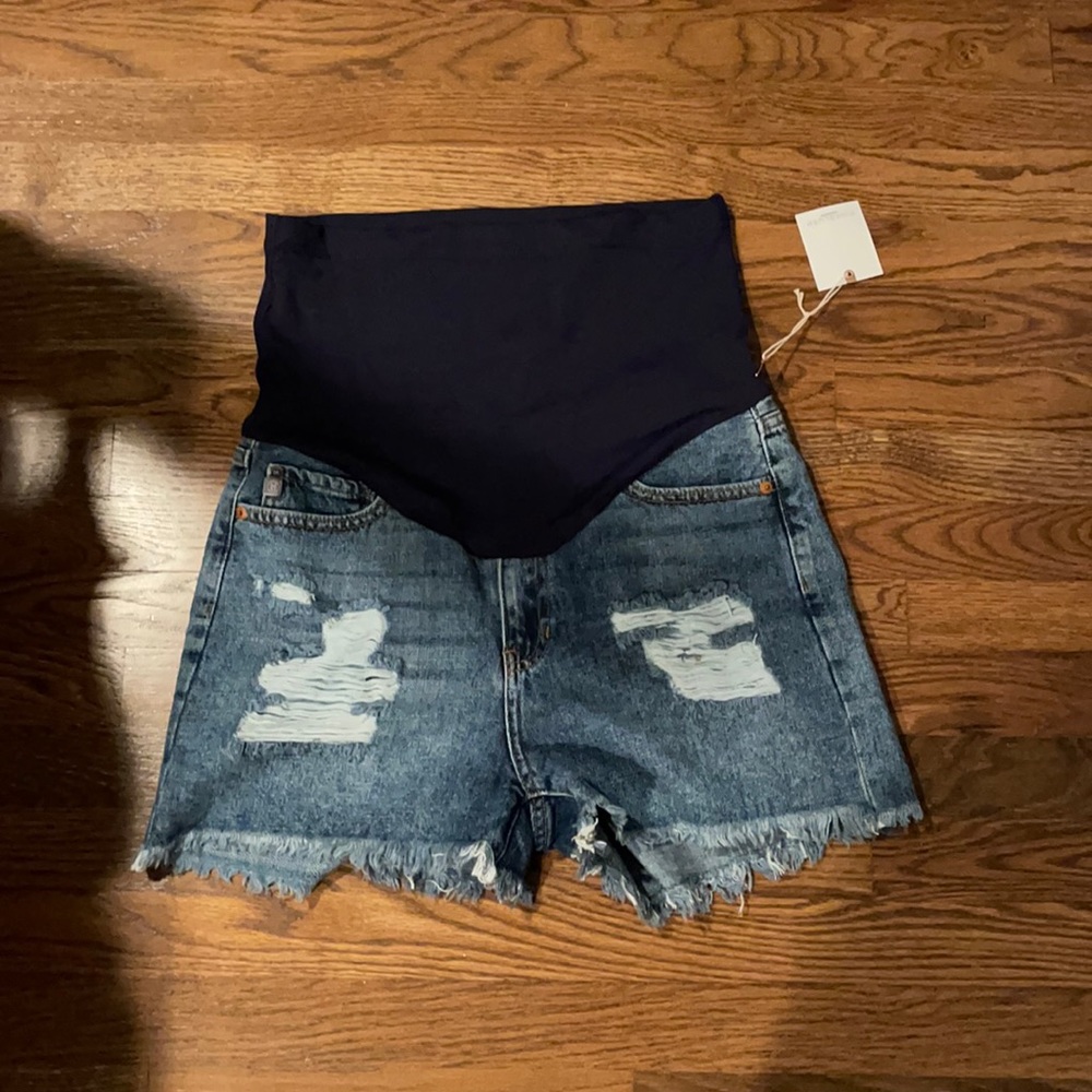 Brand new pink blush maternity shorts
